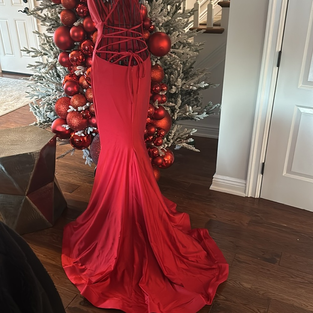 Elegant Red Evening Gown
